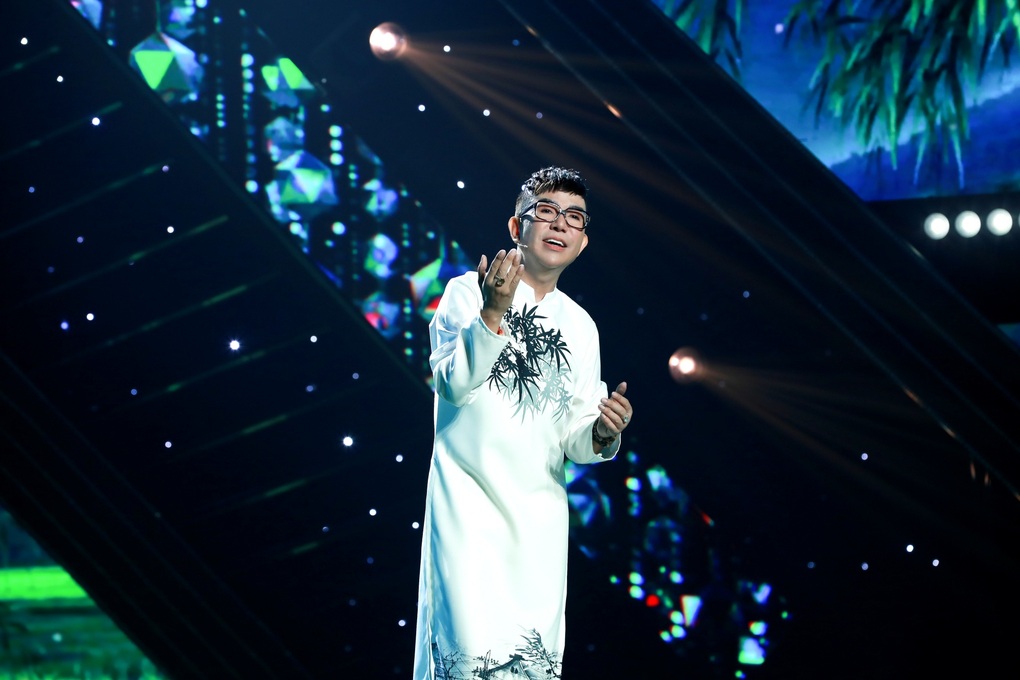 Long Nhật kể lại 