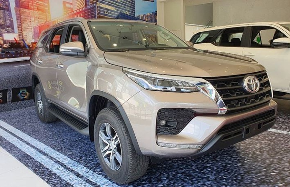 Giảm 50% phí trước bạ, loạt ô tô nội hạ giá lăn bánh mạnh nhất - 4 Giảm 50% phí trước bạ, loạt ô tô nội hạ giá lăn bánh mạnh nhất - 4
