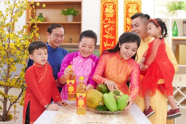 Dù tuổi nào, chưng mâm cầu tài lộc này đều thích hợp