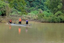 Nhóm học sinh rơi xuống sông, 1 nữ sinh tử vong, 1 mất tích