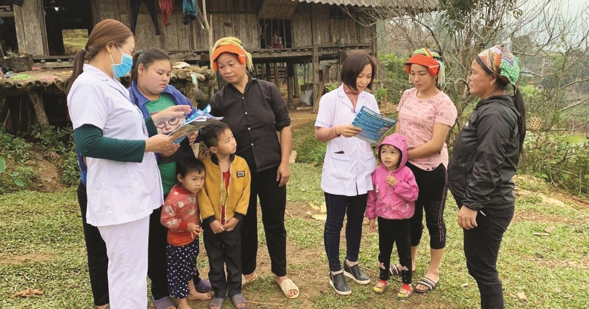 Bộ Y tế đề xuất tăng phụ cấp cho nhân viên y tế thôn bản lên 0,5-0,7 lần lương cơ sở