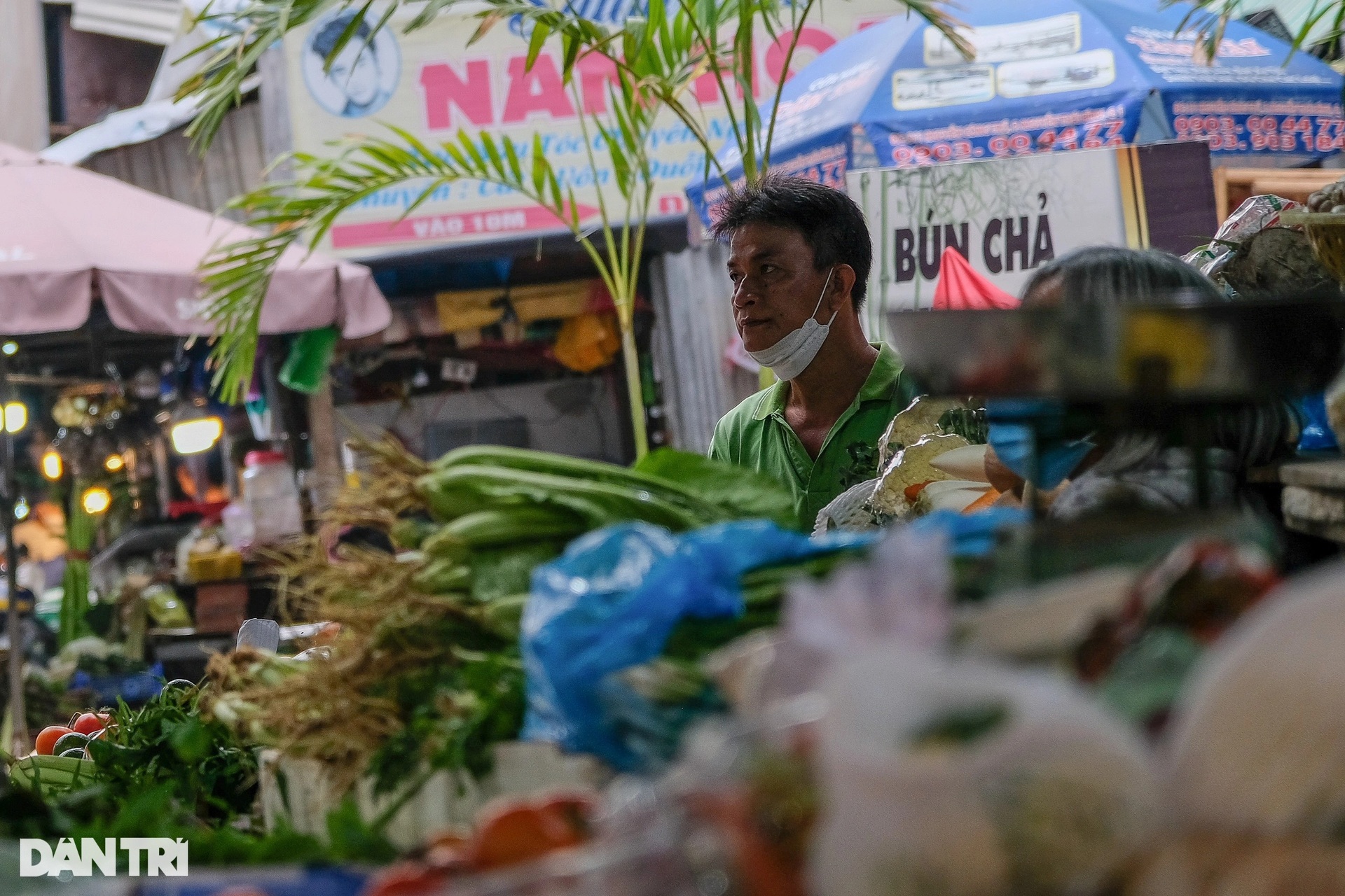 Chợ nhà giàu giữa trung tâm TPHCM chuẩn bị giải tỏa - 13