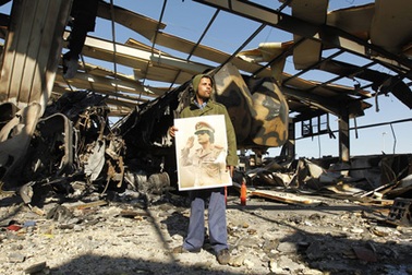 Tên lửa Mỹ phá hủy căn cứ hải quân Libya 