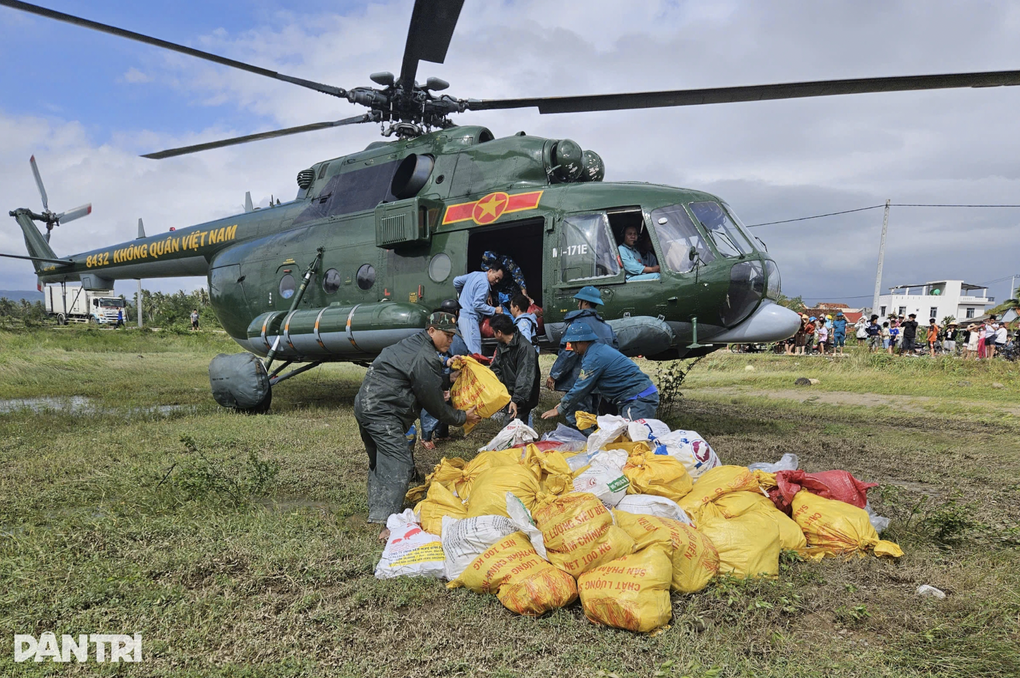 Hỗ trợ khẩn cấp 1.100 tỷ đồng cho 4 tỉnh khắc phục thiệt hại mưa lũ lịch sử - 1