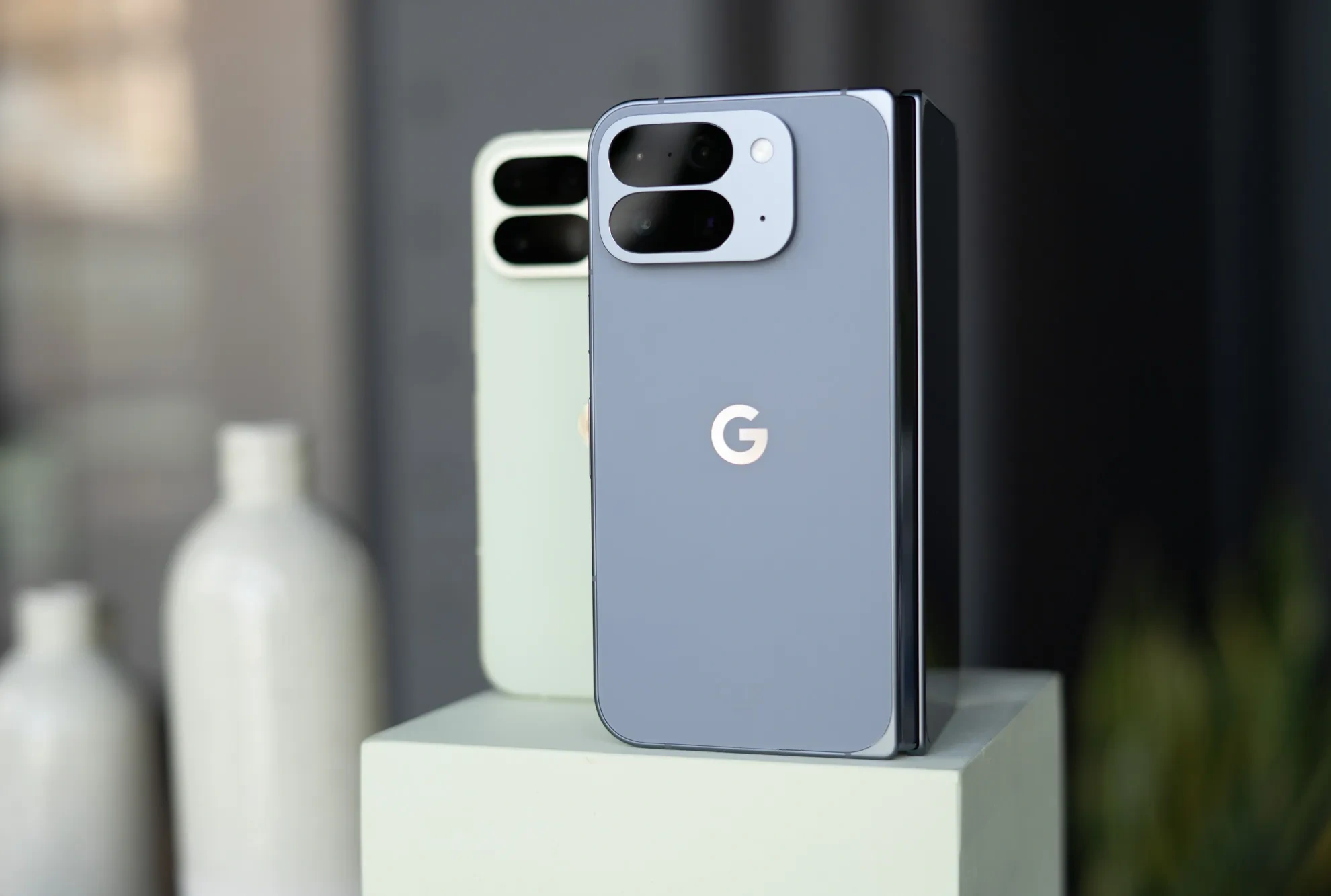Google ra mắt loạt điện thoại Pixel 10, tích hợp nhiều tính năng AI - 3