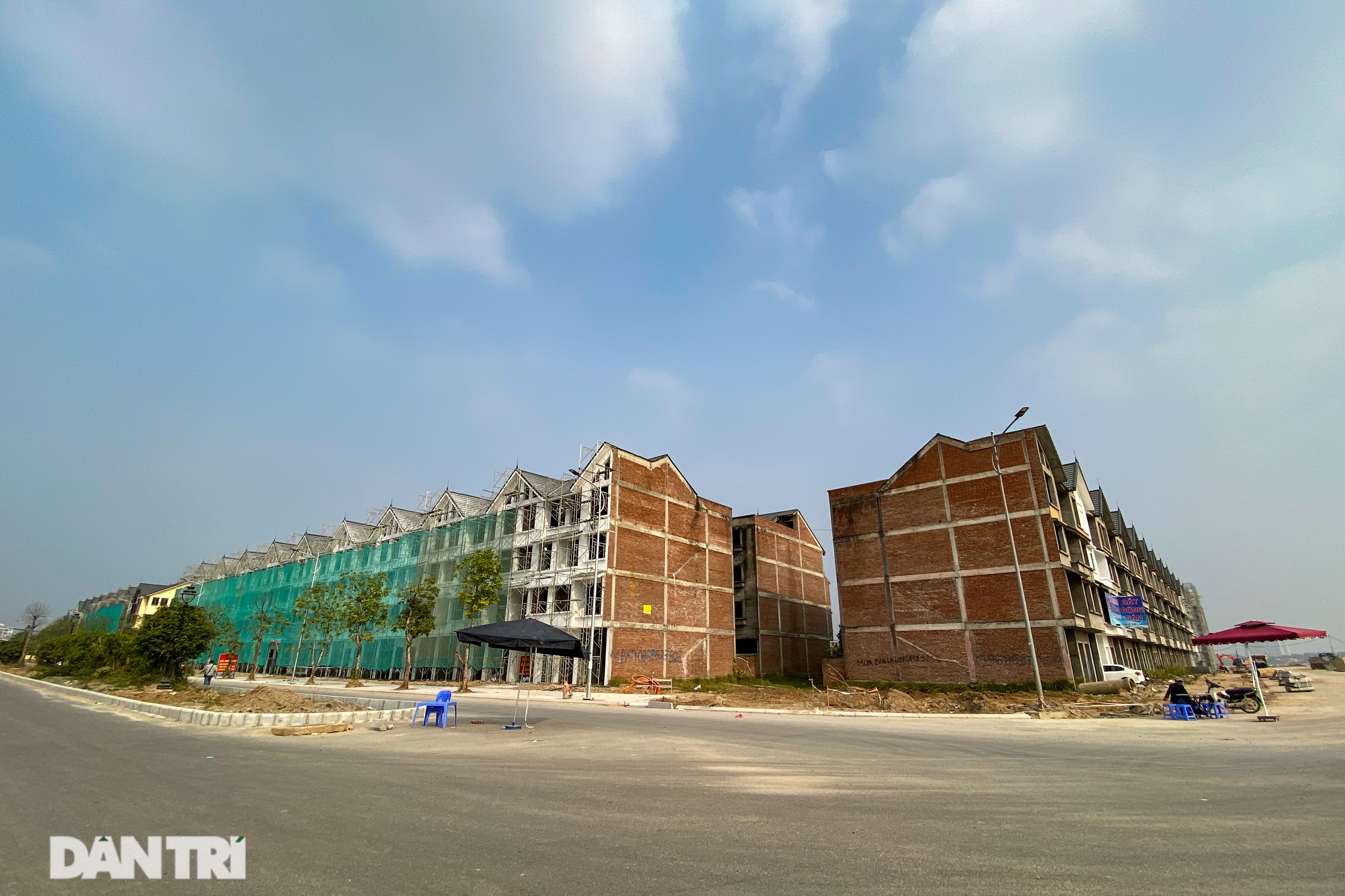 Hoài Đức sốt đất bất thường, đất hoang đắp chiếu tăng gấp đôi sau 4 tháng - 5 Hoài Đức sốt đất bất thường, đất hoang đắp chiếu tăng gấp đôi sau 4 tháng - 5