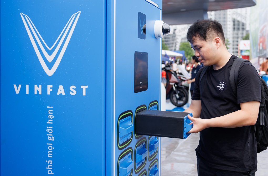 V-Green triển khai mô hình nhượng quyền tủ đổi pin xe máy điện - 2 V-Green triển khai mô hình nhượng quyền tủ đổi pin xe máy điện - 2