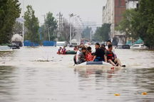 Mưa lớn ở Bắc Kinh, hàng chục nghìn người sơ tán