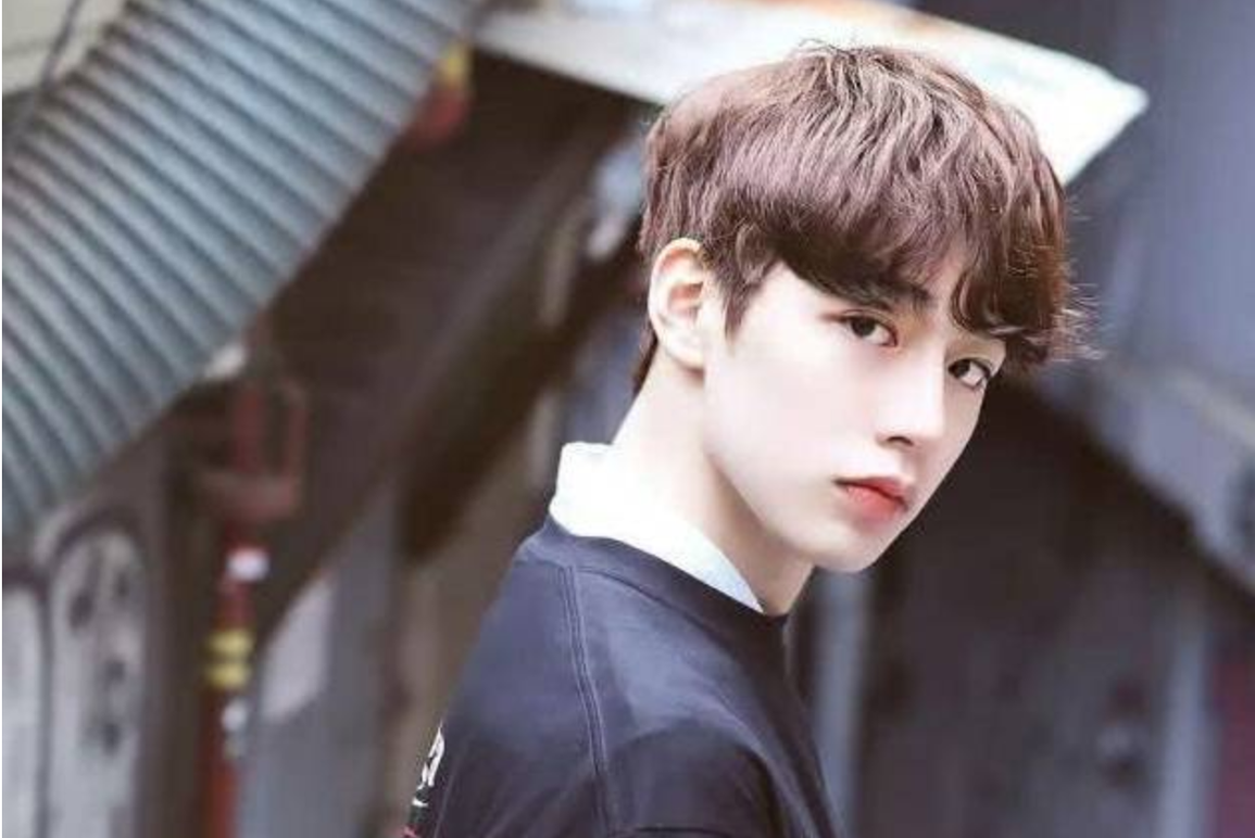 Tinh ý nhận ra chàng crush bạn: Bỏ qua dấu hiệu này, bạn sẽ lỡ mất anh ấy - 1 Tinh ý nhận ra chàng crush bạn: Bỏ qua dấu hiệu này, bạn sẽ lỡ mất anh ấy - 1