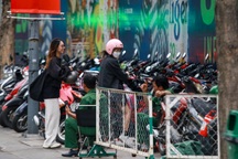 Đề xuất thêm 3 bãi giữ xe máy sát phố đi bộ Nguyễn Huệ ở TPHCM