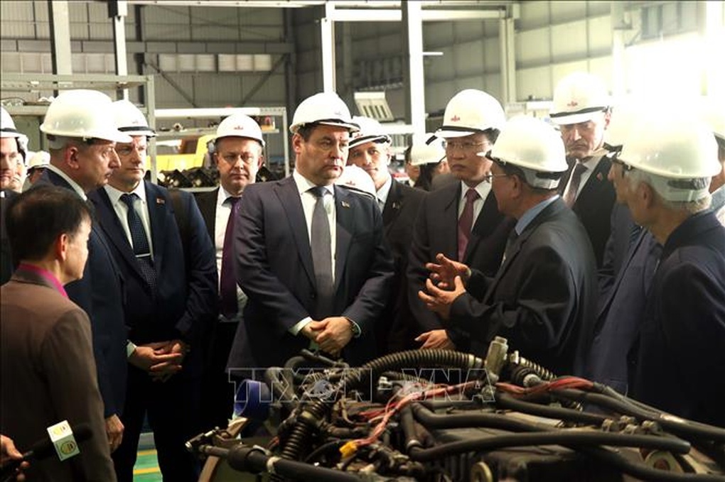 Thủ tướng Belarus thăm và làm việc tại Hưng Yên - 2 Thủ tướng Belarus thăm và làm việc tại Hưng Yên - 2