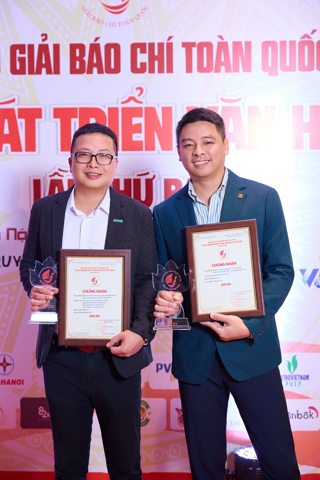 Báo Dân trí giành 3 giải báo chí Vì sự nghiệp phát triển Văn hóa Việt Nam - 2 Báo Dân trí giành 3 giải báo chí Vì sự nghiệp phát triển Văn hóa Việt Nam - 2