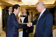 Hé lộ món quà đặc biệt Thủ tướng Nhật tặng Tổng thống đắc cử Mỹ