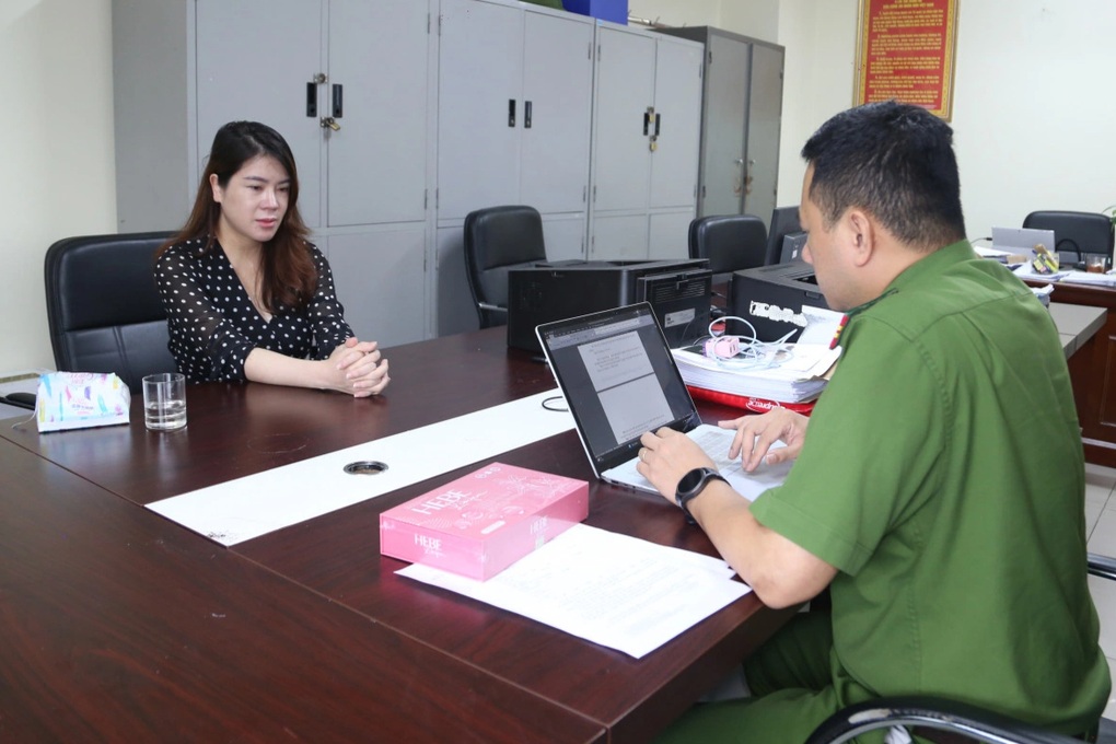 Khởi tố 2 giám đốc sản xuất hàng nghìn hộp thực phẩm chức năng giả - 2 Khởi tố 2 giám đốc sản xuất hàng nghìn hộp thực phẩm chức năng giả - 2