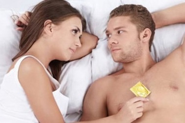 Vì sao sử dụng bao cao su vẫn mang thai ?