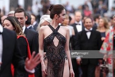 Ngọc Trinh mặc hớ hênh ở LHP Cannes, Bộ Văn hóa nói gì?