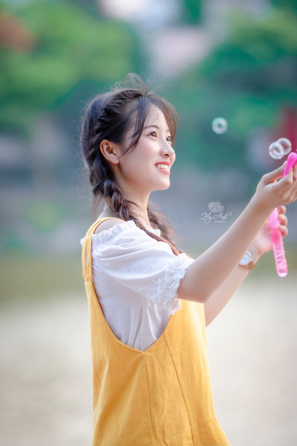 Nữ sinh Thái Nguyên sở hữu vẻ đẹp đúng chuẩn “thanh xuân vườn trường” - 8 Nữ sinh Thái Nguyên sở hữu vẻ đẹp đúng chuẩn “thanh xuân vườn trường” - 8