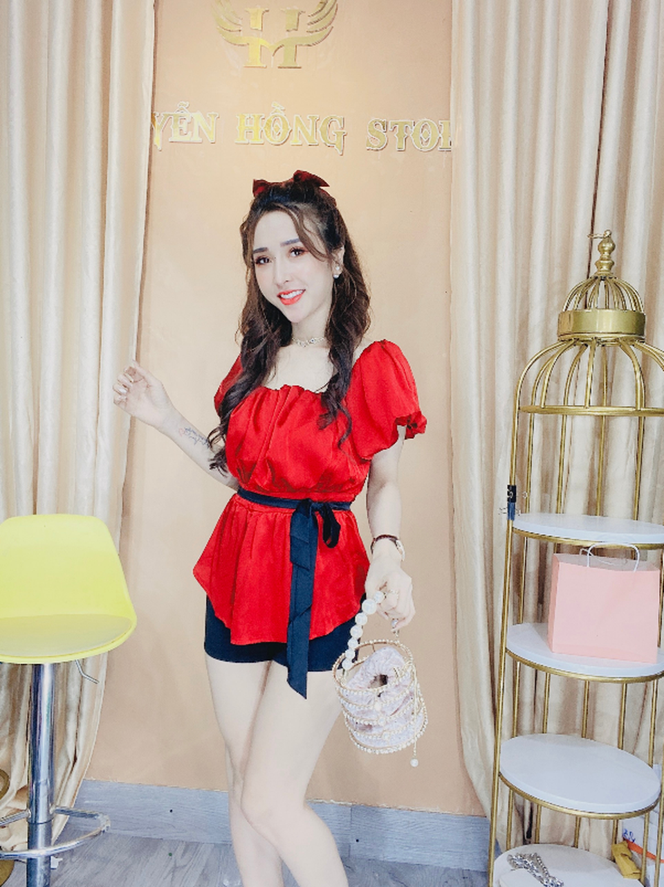 Nguyễn Hồng Store tiết lộ 5 cách phối đồ đang thịnh hành nhất hiện này cho cô nàng quyến rũ - 2 Nguyễn Hồng Store tiết lộ 5 cách phối đồ đang thịnh hành nhất hiện này cho cô nàng quyến rũ - 2