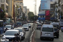 TPHCM cho ô tô lưu thông 2 chiều 15 tuyến đường theo khung giờ