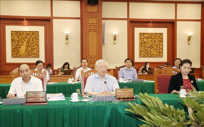 Bộ Chính trị làm việc với Ban Thường vụ Thành ủy TPHCM - Ảnh 2. Bộ Chính trị làm việc với Ban Thường vụ Thành ủy TPHCM - Ảnh 2.