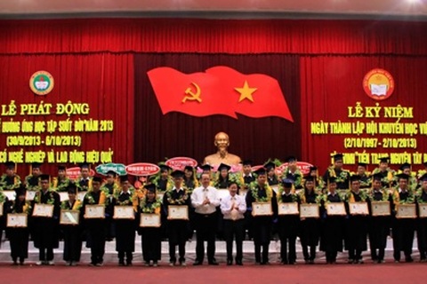 Tưng bừng tổ chức Tuần lễ hưởng ứng học tập suốt đời