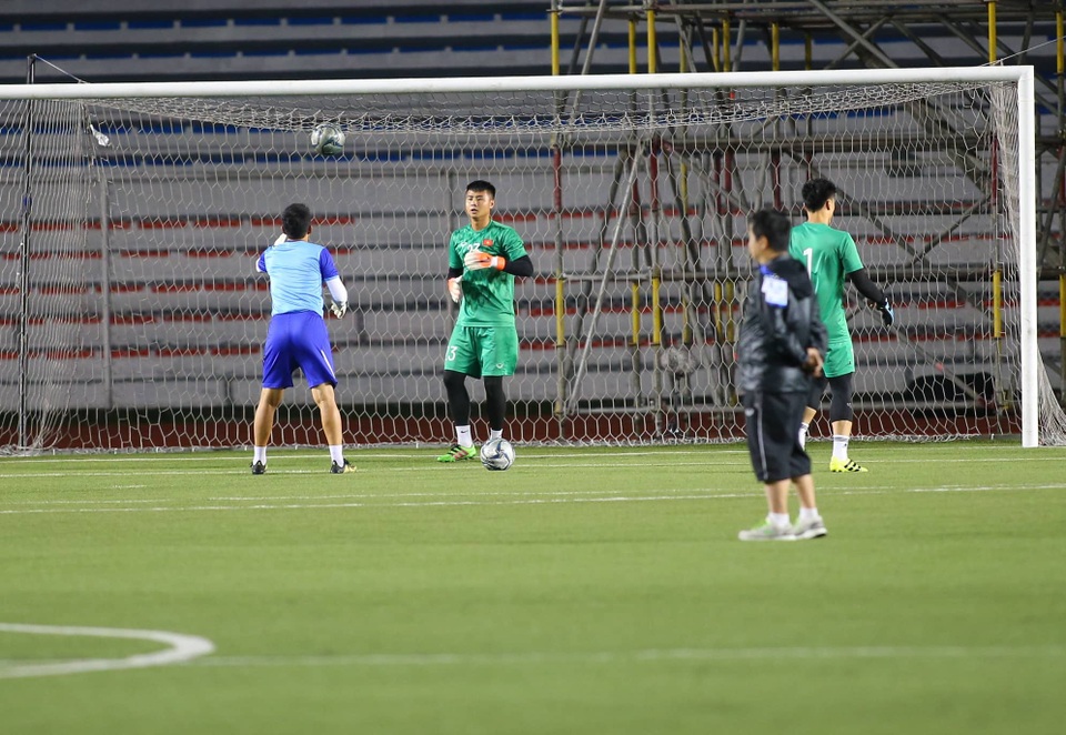 U22 Việt Nam 1-0 U22 Singapore: Đức Chinh ghi bàn quý giá - 24 U22 Việt Nam 1-0 U22 Singapore: Đức Chinh ghi bàn quý giá - 24