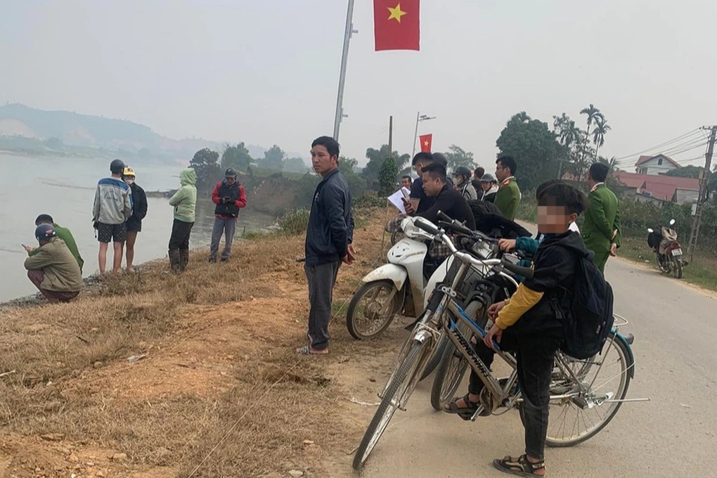 Yên Bái: Hai vợ chồng ra sông đánh cá bị đuối nước tử vong - 1 Yên Bái: Hai vợ chồng ra sông đánh cá bị đuối nước tử vong - 1