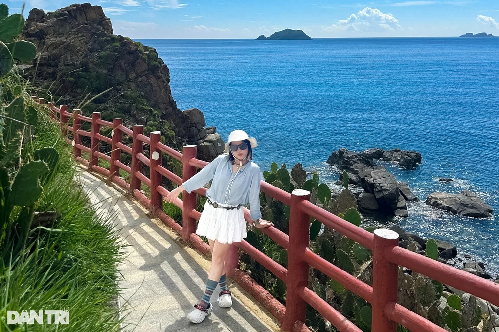 Vé máy bay nội địa đắt đỏ: Khách đi nước ngoài, du lịch Việt có thất thu? - 5 Vé máy bay nội địa đắt đỏ: Khách đi nước ngoài, du lịch Việt có thất thu? - 5