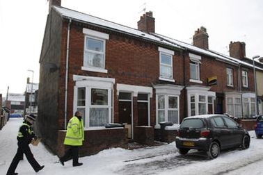 Anh bắt 12 nghi phạm khủng bố 