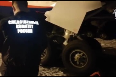 Máy bay Nga trở về từ Việt Nam gặp sự cố, 59 người bị thương