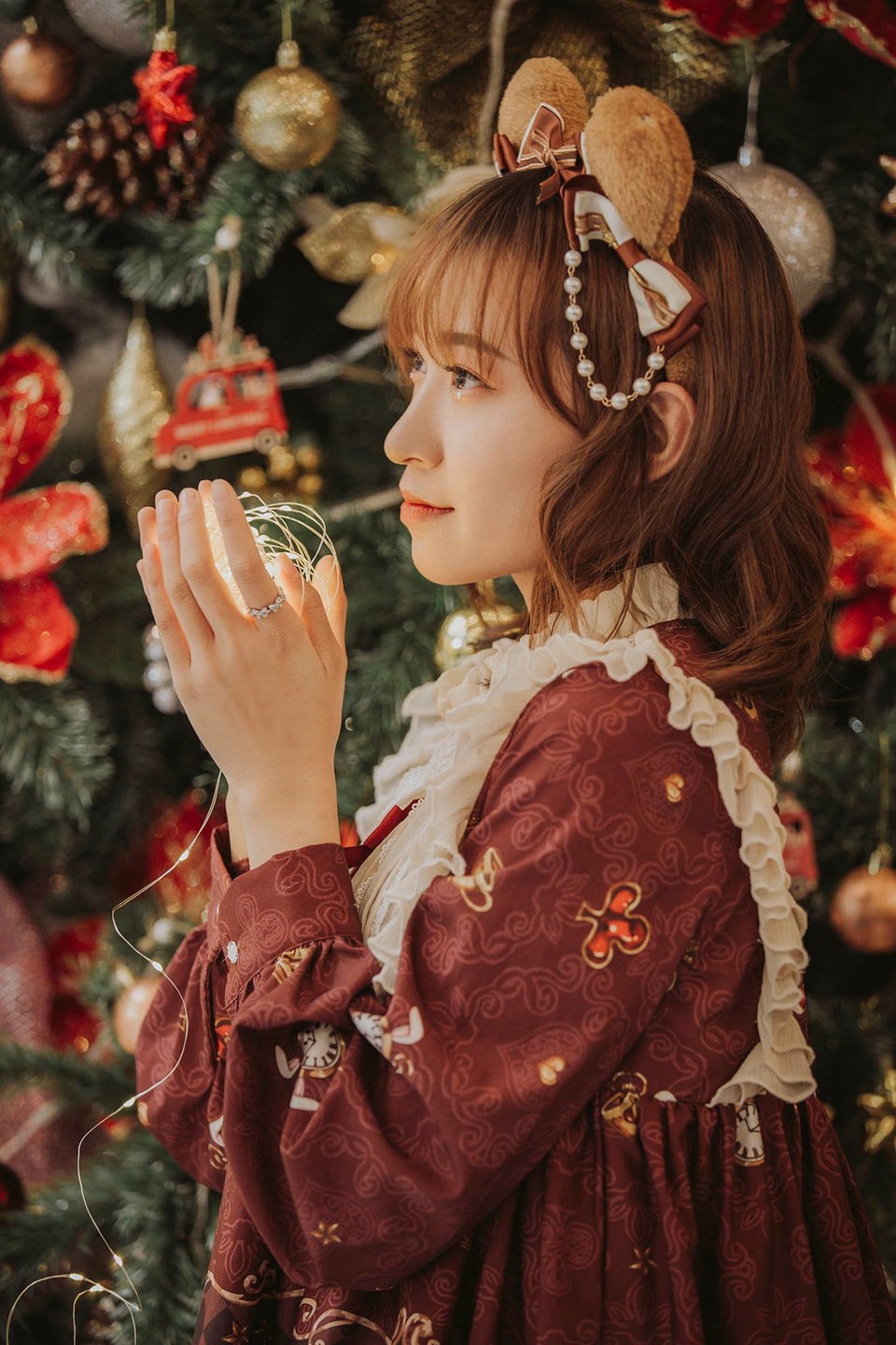 Bộ ảnh đón Giáng sinh ngọt ngào của nữ sinh xứ Nghệ - 4 Bộ ảnh đón Giáng sinh ngọt ngào của nữ sinh xứ Nghệ - 4