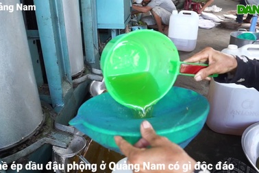 Nghề ép dầu đậu phộng ở Quảng Nam có gì độc đáo?