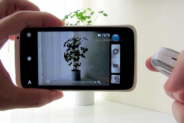 Những cách phát hiện camera quay lén trong khách sạn