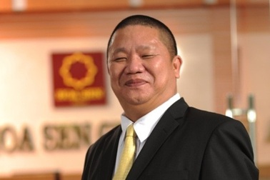 Đại gia ẩn trên núi, mỗi tháng "vi hành" 1 lần, cả năm thêm 9.000 tỷ đồng