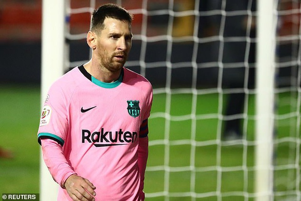 Choáng với số tiền nửa tỷ euro mà Barcelona trả cho Messi trong 3 năm - 1 Choáng với số tiền nửa tỷ euro mà Barcelona trả cho Messi trong 3 năm - 1