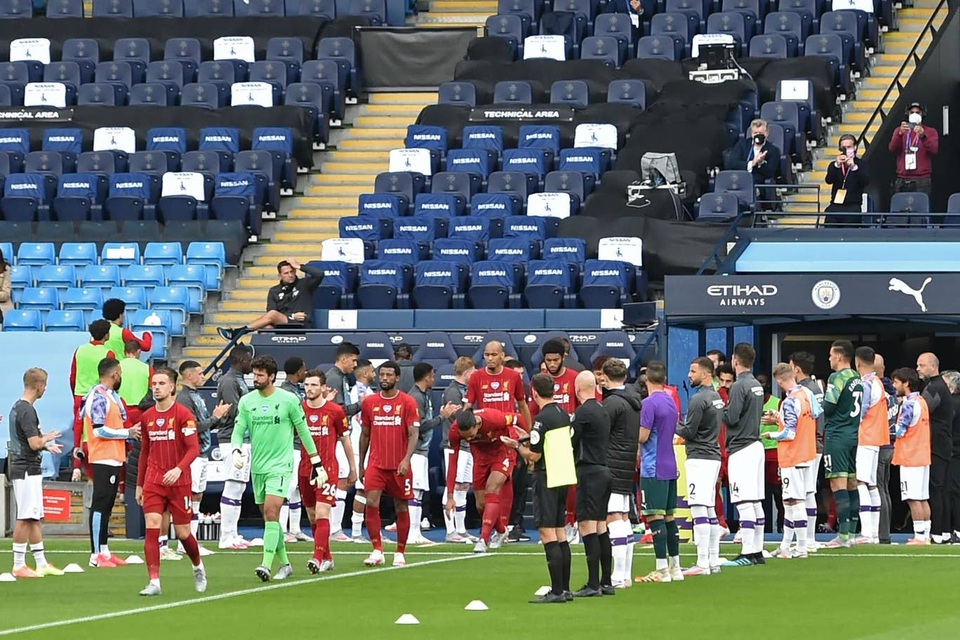 Những khoảnh khắc thất bại đắng chát của Liverpool trước Man City - 1