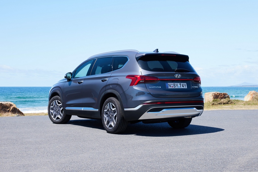 Hyundai Santa Fe bản Hybrid khỏe hơn bản máy xăng V6, sắp lắp tại Việt Nam - 12 Hyundai Santa Fe bản Hybrid khỏe hơn bản máy xăng V6, sắp lắp tại Việt Nam - 12