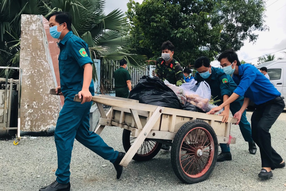 Góp bữa ăn từ bó rau, mớ củ, tuổi trẻ Bạc Liêu đồng hành vượt qua đại dịch - 3 Góp bữa ăn từ bó rau, mớ củ, tuổi trẻ Bạc Liêu đồng hành vượt qua đại dịch - 3