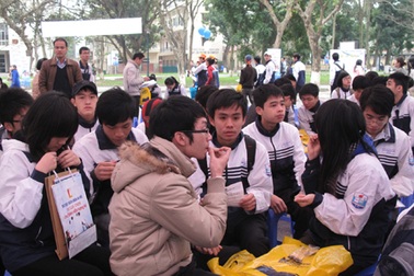 Hồ sơ ĐKDT có phải ghi tên chuyên ngành?