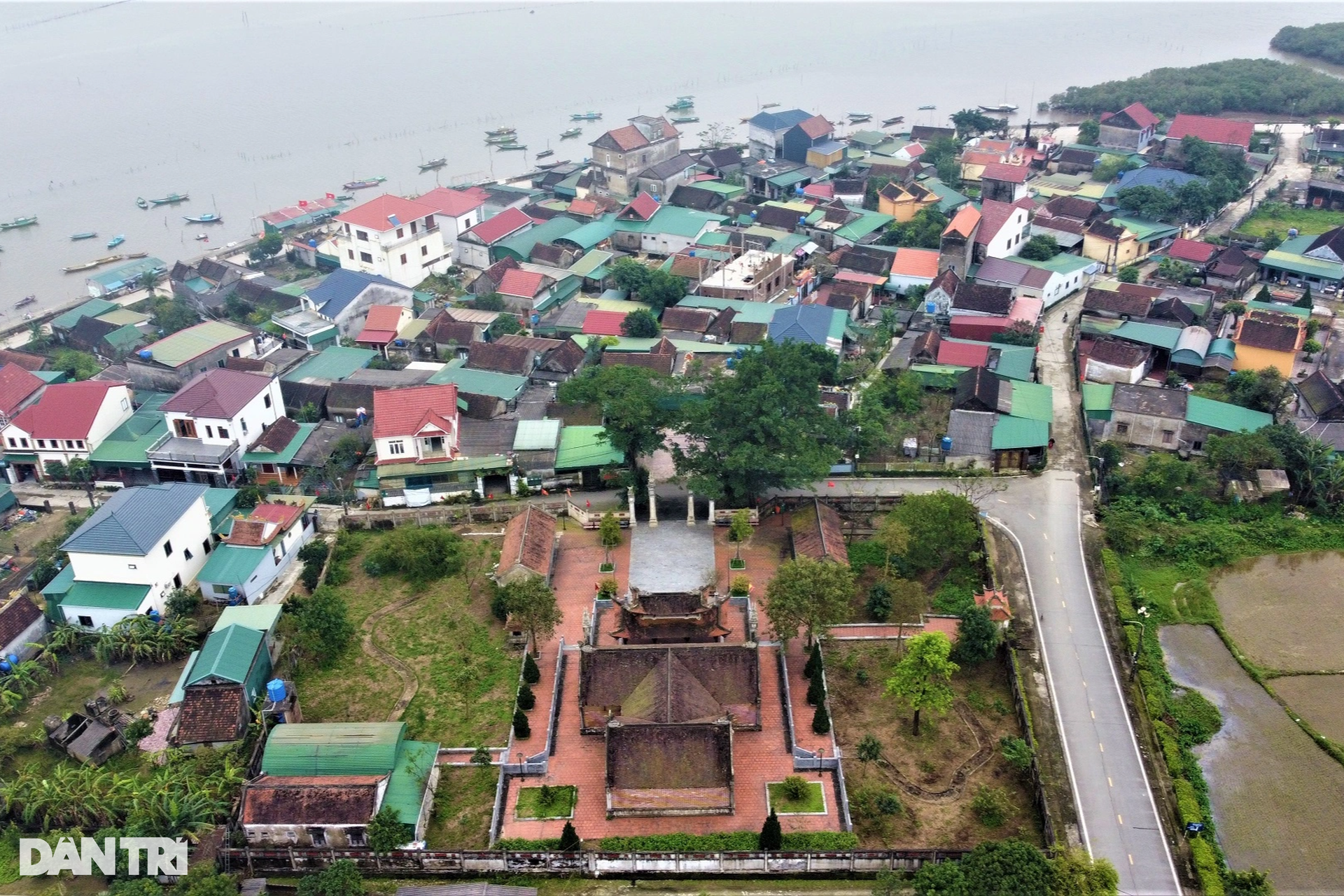 Ngôi đền thờ vị vua đầu tiên liên thủ các nước Đông Nam Á chống ngoại bang - 2