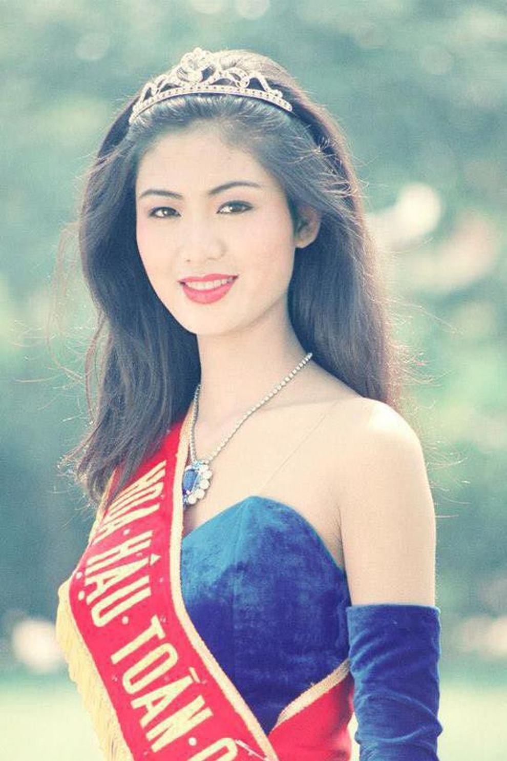 Hoa hậu, Á hậu Việt Nam 1994: Người mất, người ở ẩn - 1 Hoa hậu, Á hậu Việt Nam 1994: Người mất, người ở ẩn - 1