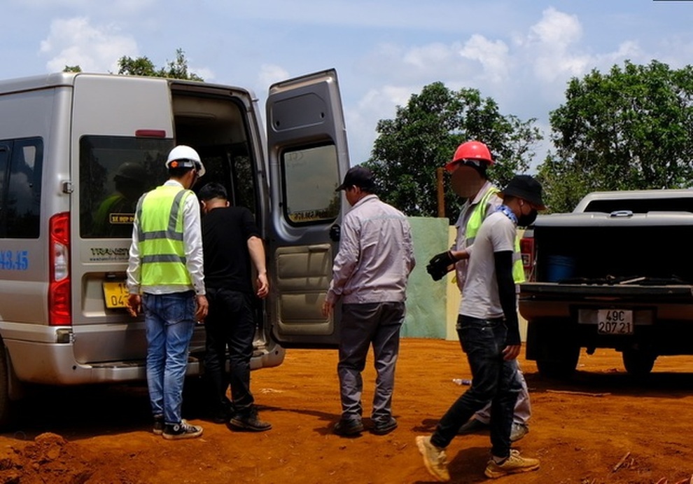 Loạt dự án điện gió cầm đèn chạy trước ô tô - 1 Loạt dự án điện gió cầm đèn chạy trước ô tô - 1