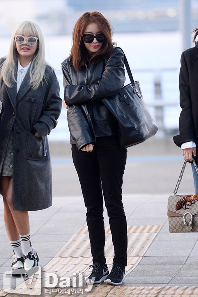 T-ara mặc sành điệu sang Việt Nam