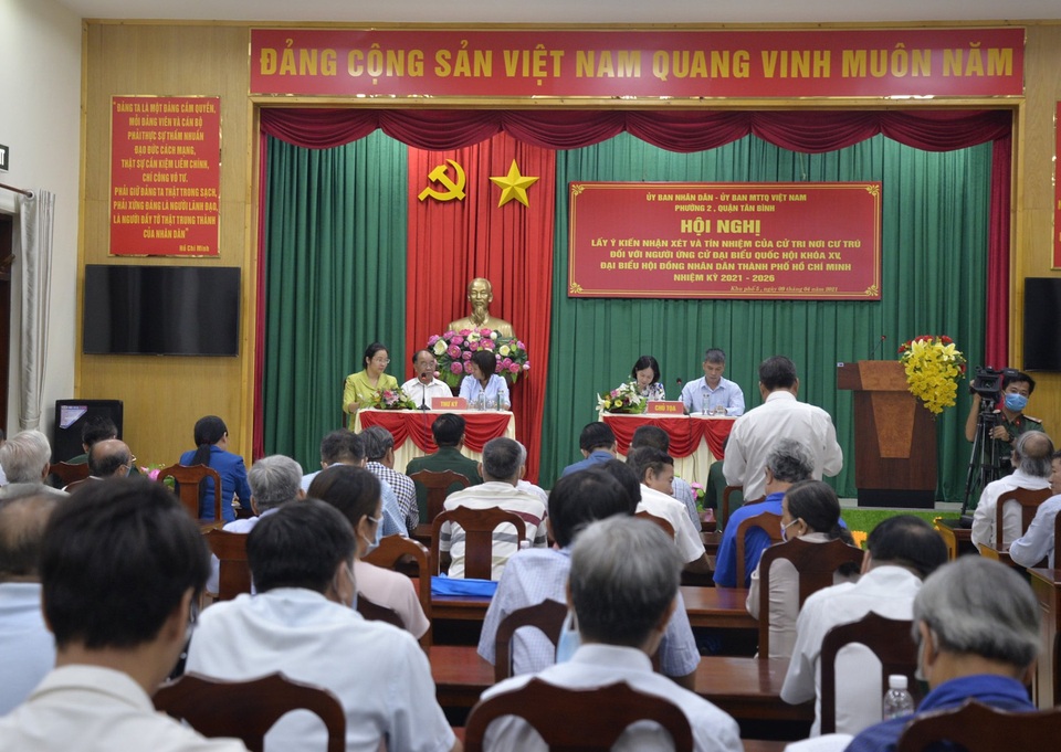 Cử tri đồng ý giới thiệu ông Nguyễn Trọng Nghĩa ứng cử đại biểu Quốc hội - 1 Cử tri đồng ý giới thiệu ông Nguyễn Trọng Nghĩa ứng cử đại biểu Quốc hội - 1