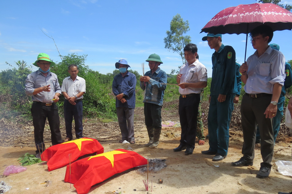 Quy tập hài cốt 2 liệt sĩ hy sinh hơn 54 năm trước - 1 Quy tập hài cốt 2 liệt sĩ hy sinh hơn 54 năm trước - 1