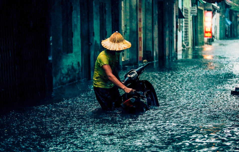 Hà Nội và những cơn mưa! - 4 Hà Nội và những cơn mưa! - 4