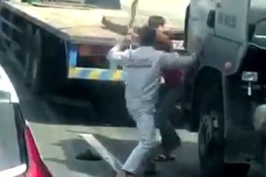 "Ngậm bồ hòn làm ngọt" có phải là hành xử văn hóa khi "va quệt"?