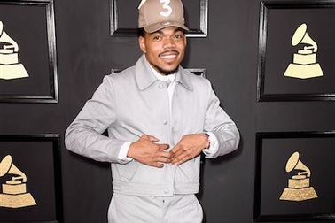 Rapper 9X quyên góp 1 triệu đô la Mỹ cho trường học