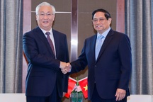 Ưu tiên thúc đẩy 3 tuyến đường sắt kết nối Việt Nam - Trung Quốc