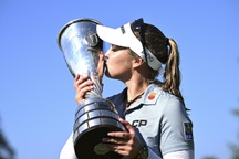 Brooke Henderson vô địch Evian Championship 2022